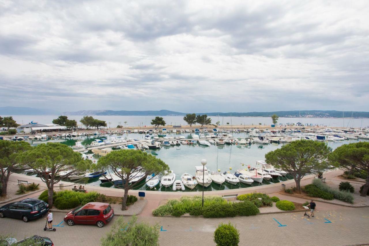 Apartments Nika Crikvenica Luaran gambar