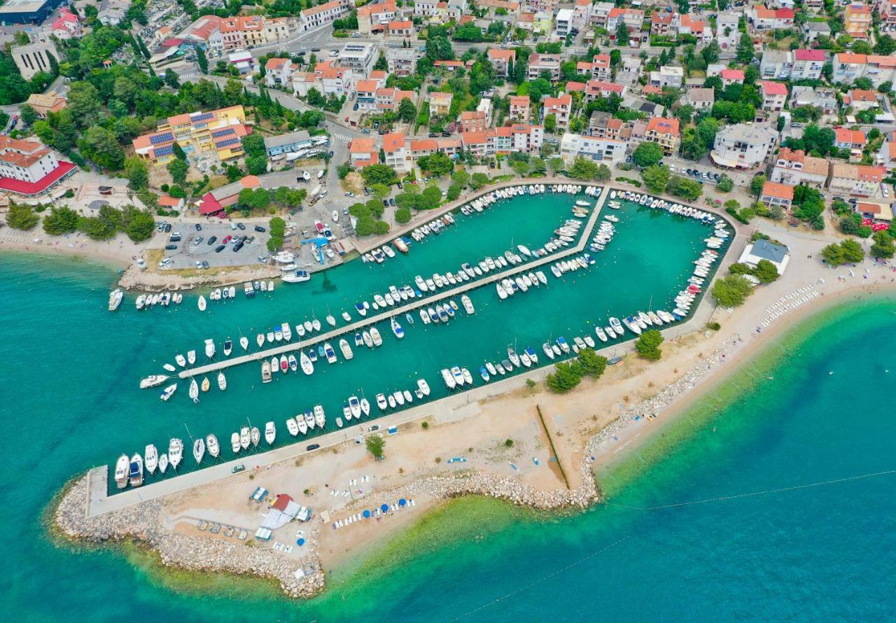 Apartments Nika Crikvenica Luaran gambar