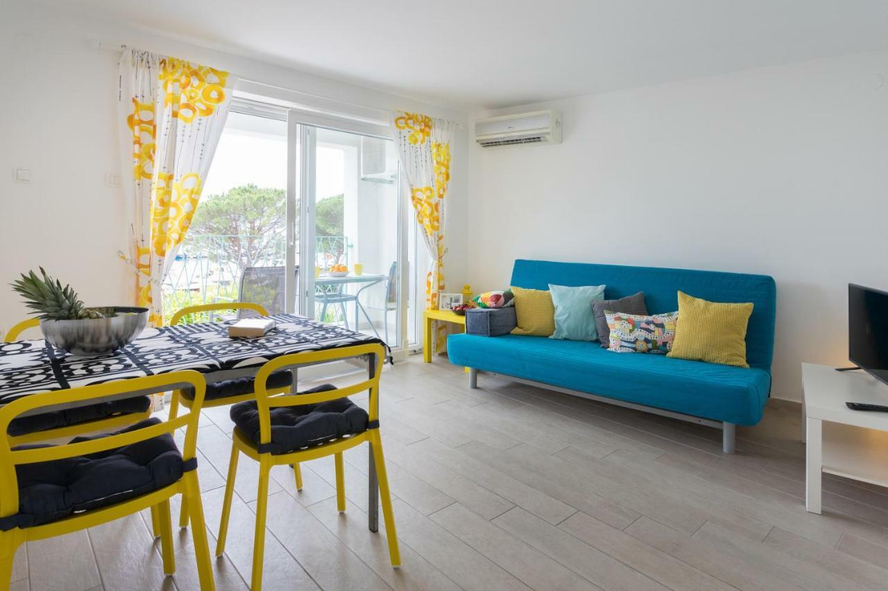 Apartments Nika Crikvenica Luaran gambar