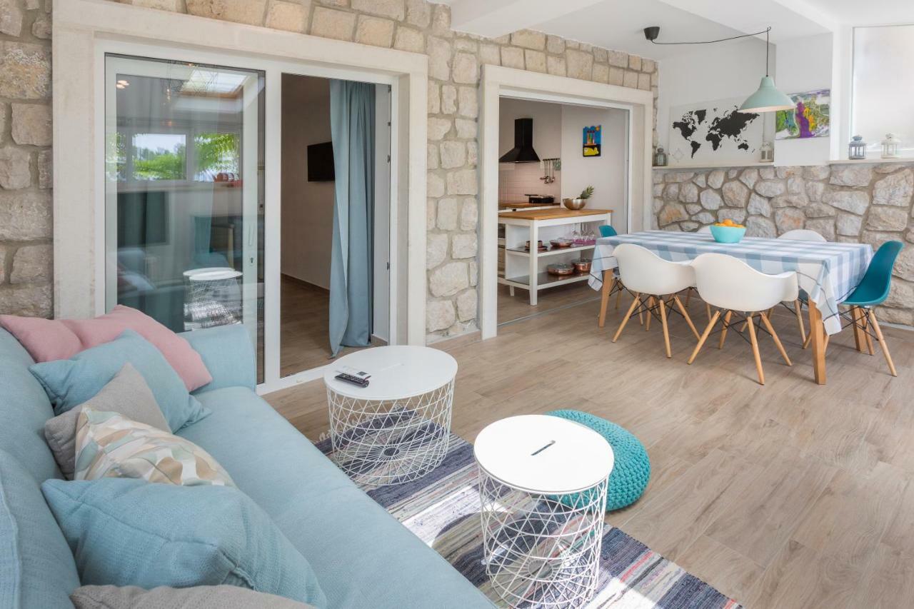 Apartments Nika Crikvenica Luaran gambar